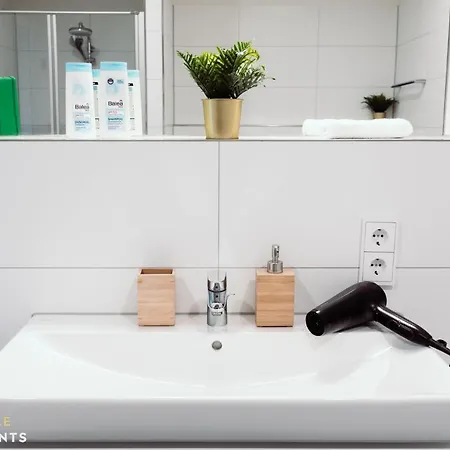 Pineapple - Zwinger Vii - 78qm - 1x Free Parking