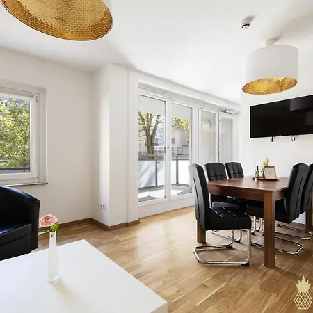 Pineapple - Zwinger Vii - 78qm - 1x Free Parking